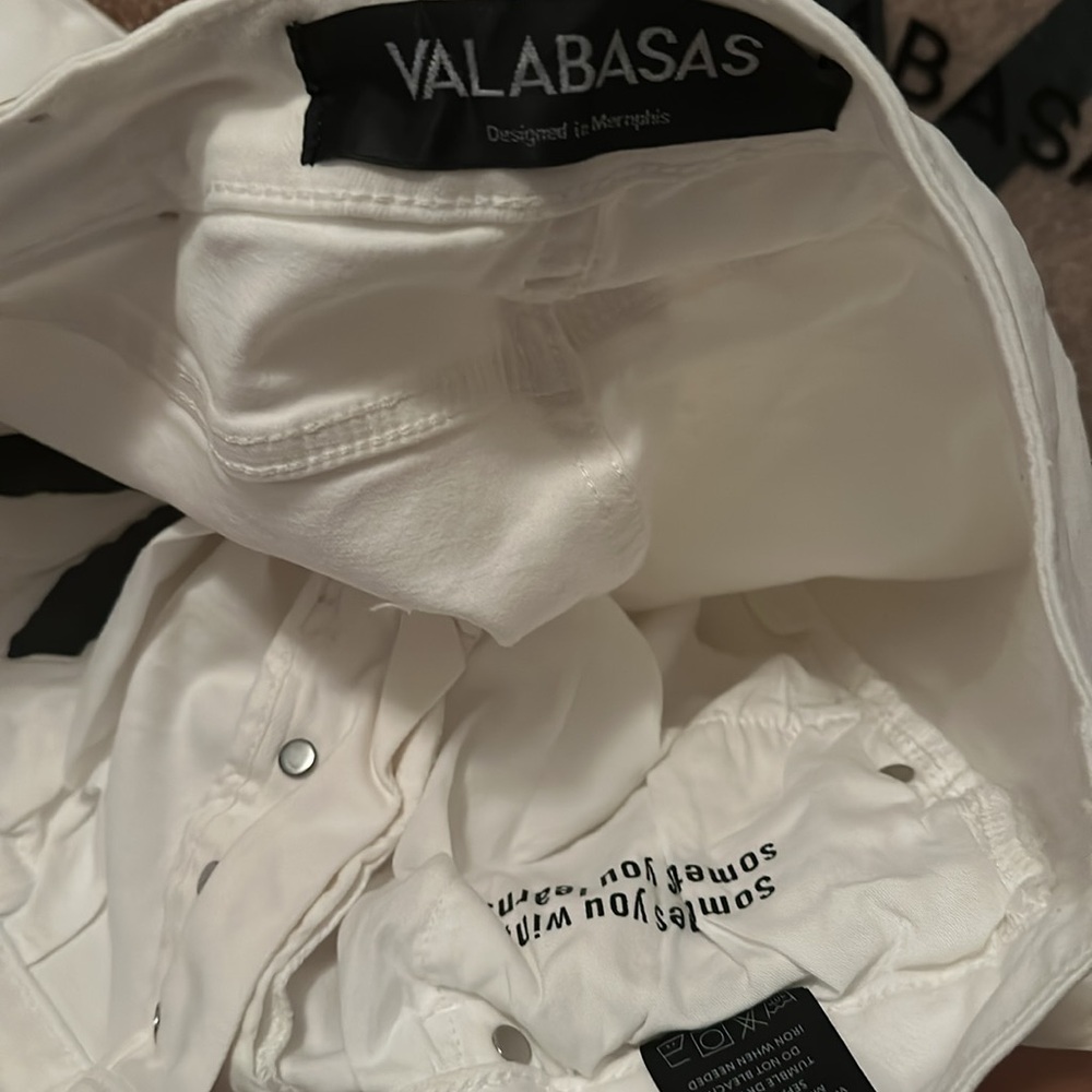 Valabasas Jean - Picture 3 of 4